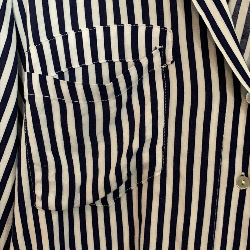 Oversized boyfriend button up - Picture 4 of 6